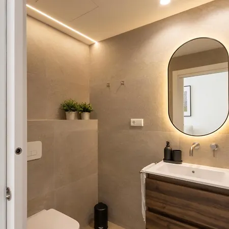 Boutique - One Tower Walencja