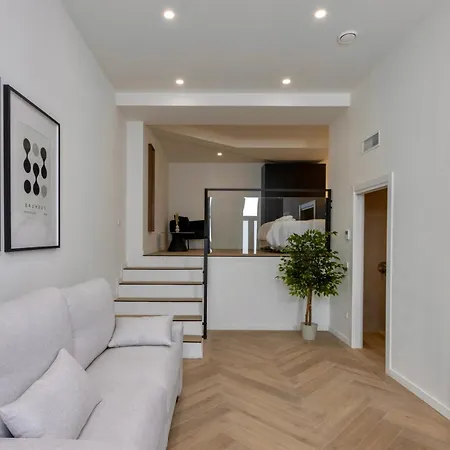 Daire Boutique - One Tower Valensiya