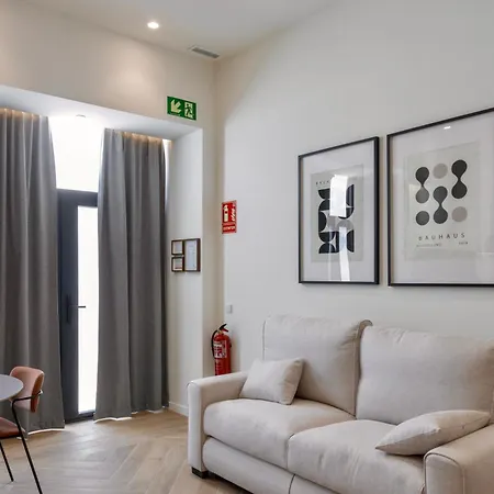 Boutique - One Tower Valensiya