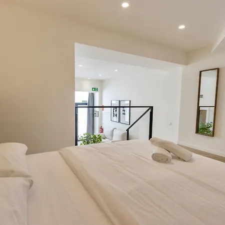 Daire Boutique - One Tower