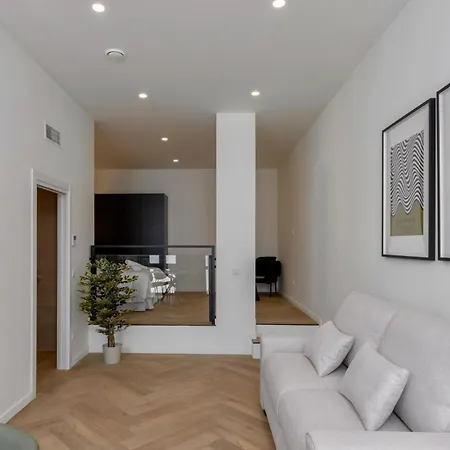 Boutique - One Tower * Valensiya