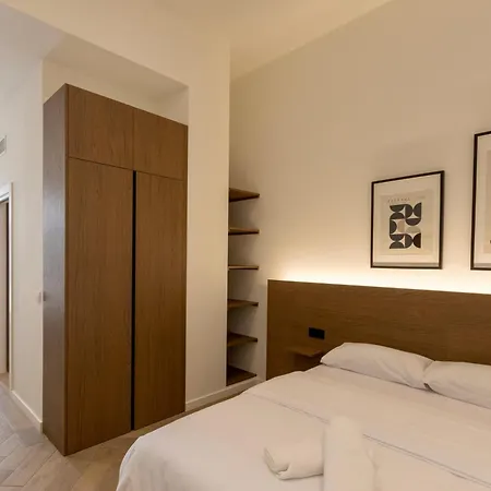 Boutique - One Tower Daire