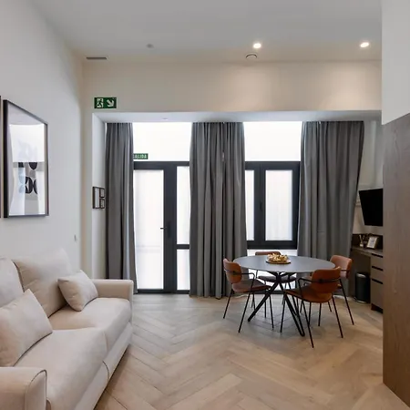 Boutique - One Tower Daire