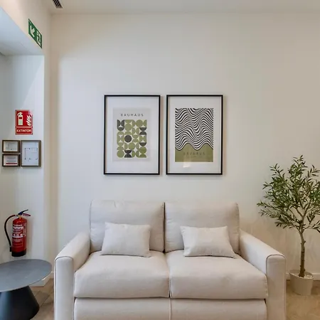 Daire Boutique - One Tower